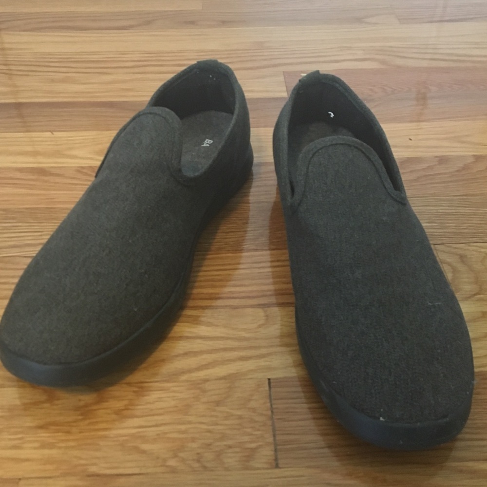 BauBax Loungy Loafers in Olive Green W 11